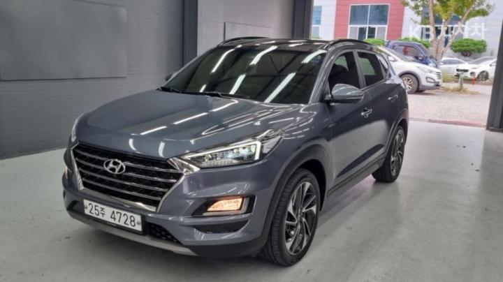 Hyundai Tucson 디젤(e-VGT R)2.0 2WD 프리미엄 — foto 1