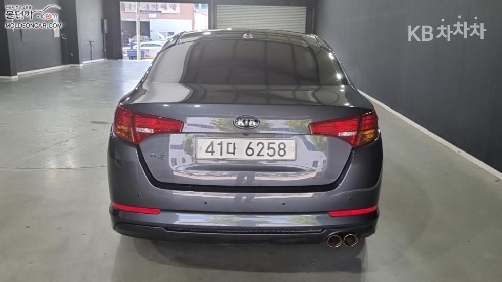 Kia K5 — miniaturë 4