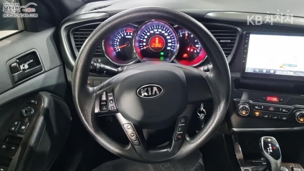 Kia K5 — miniaturë 11
