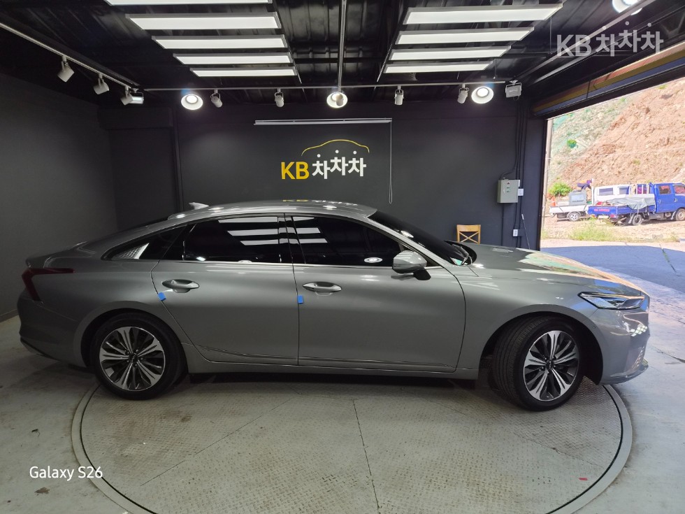 Kia K8 SIGNATURE — фото 3