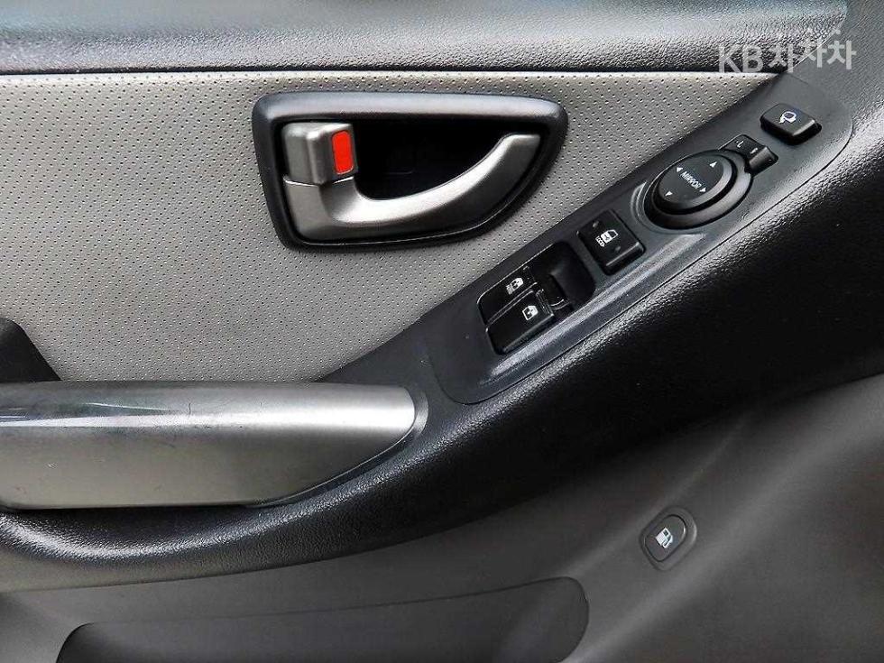 Hyundai Starex — miniaturë 11