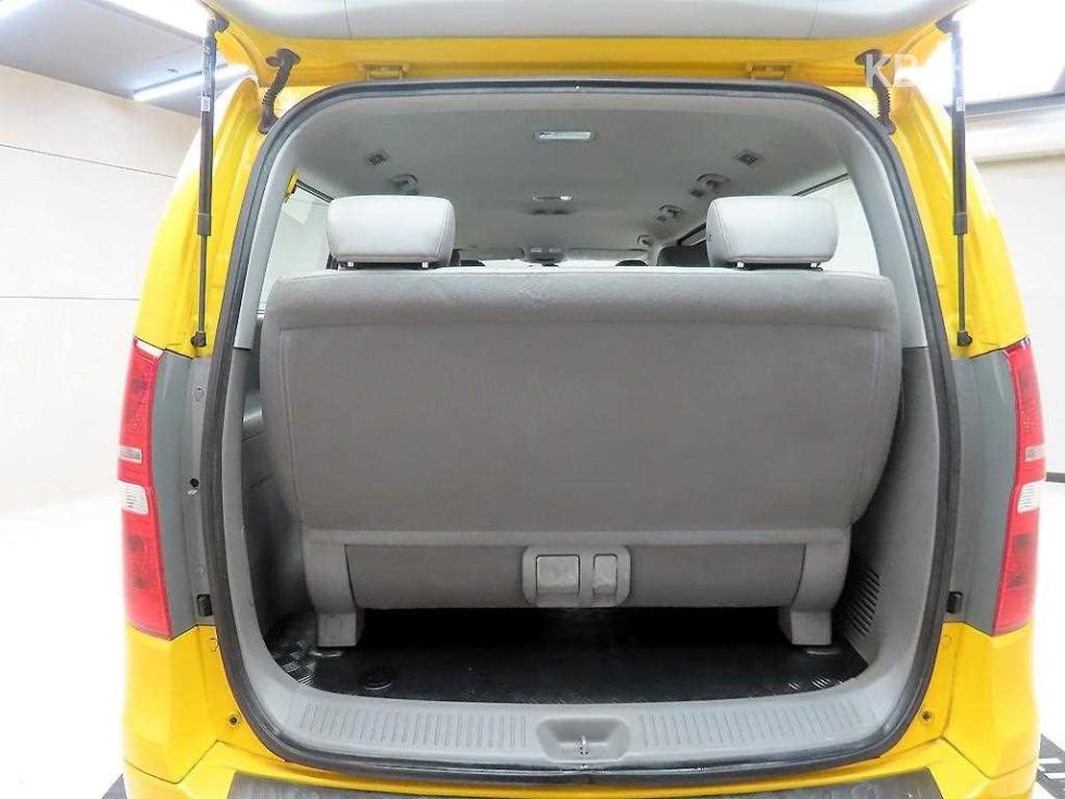 Hyundai Starex — miniaturë 18