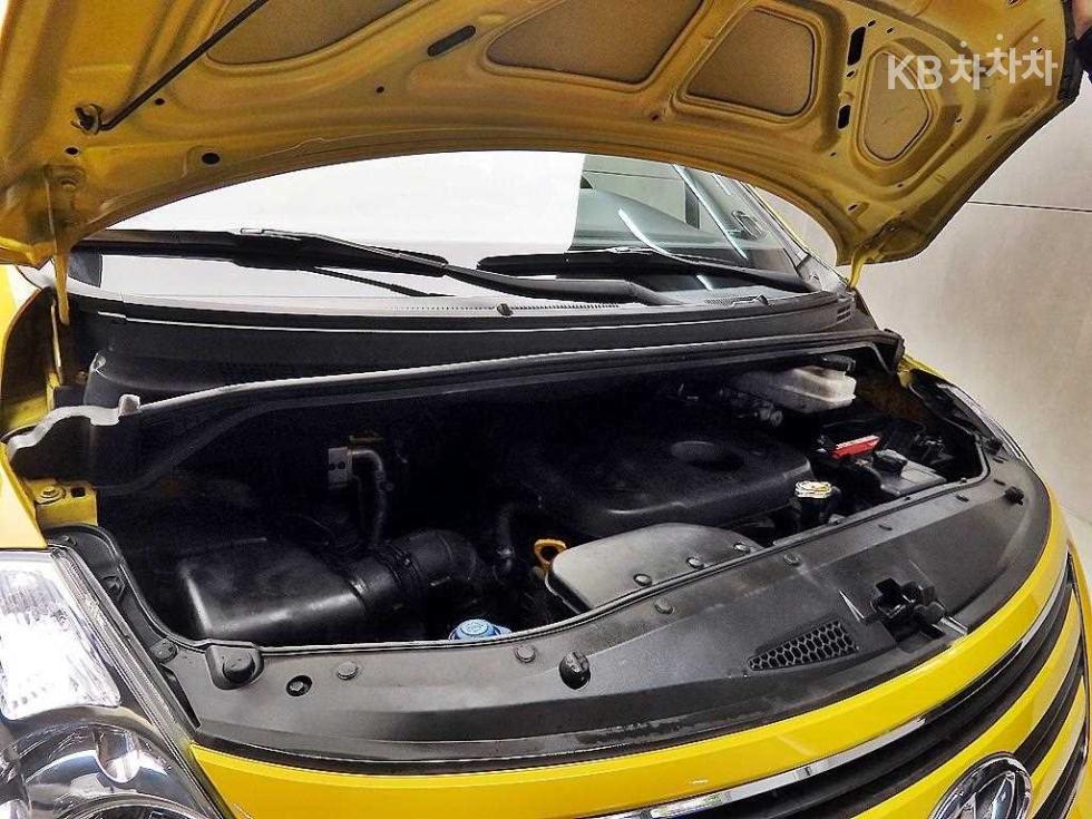 Hyundai Starex — miniaturë 19