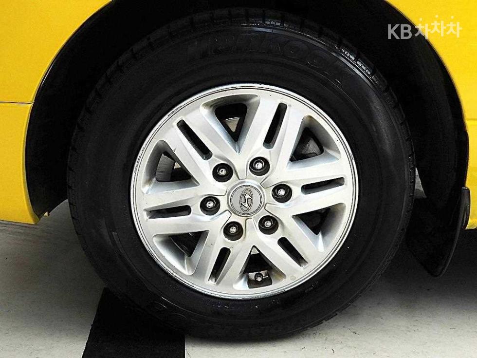Hyundai Starex — miniaturë 20