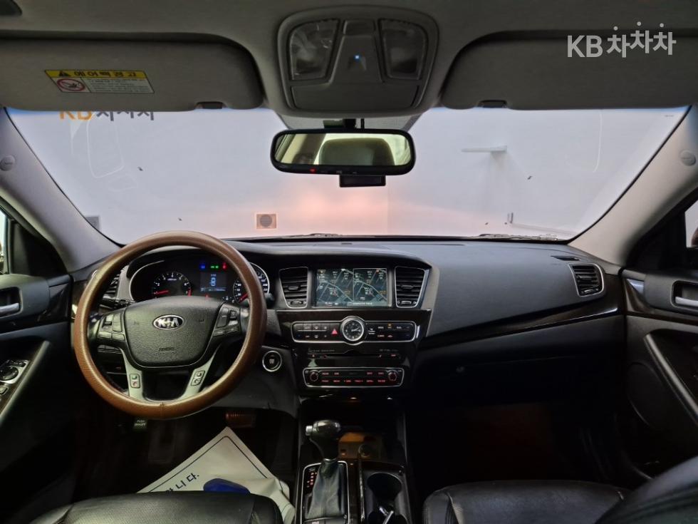 Kia K7 — miniaturë 7