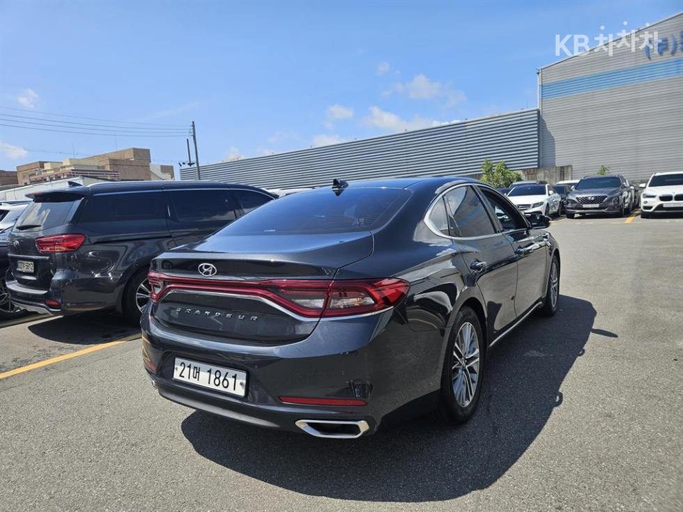 Hyundai Grandeur — miniaturë 3
