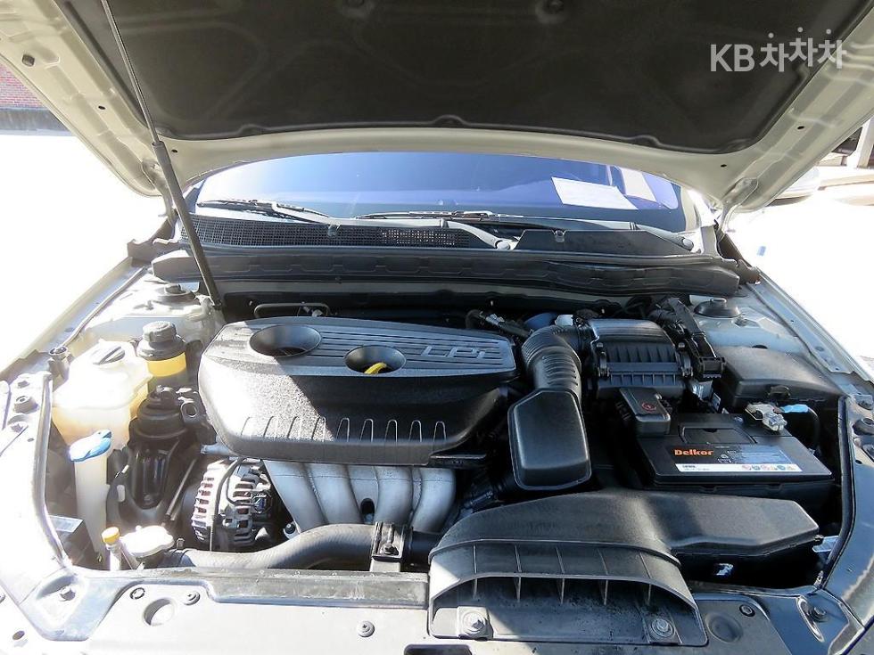Kia K5 — miniaturë 17