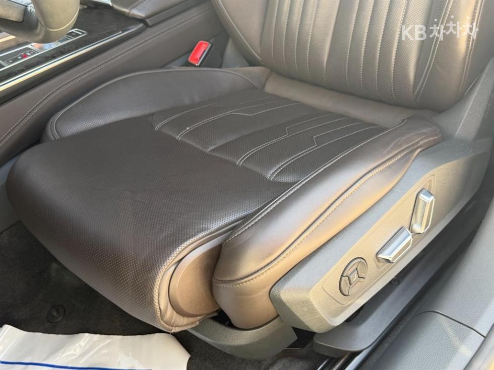 Audi A7 — miniaturë 16