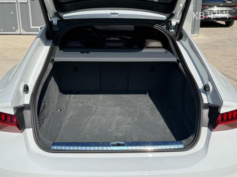 Audi A7 — miniaturë 20