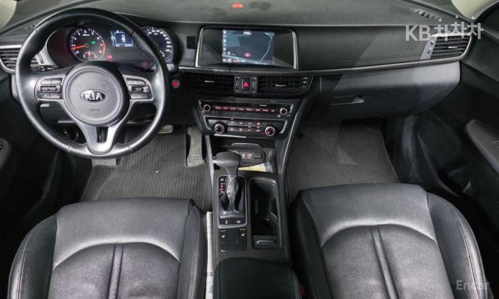 Kia K5 — miniaturë 7