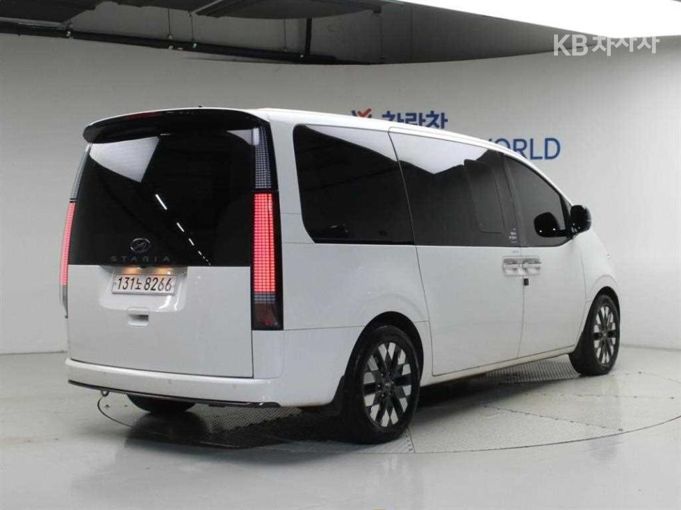 Hyundai Staria — miniaturë 2