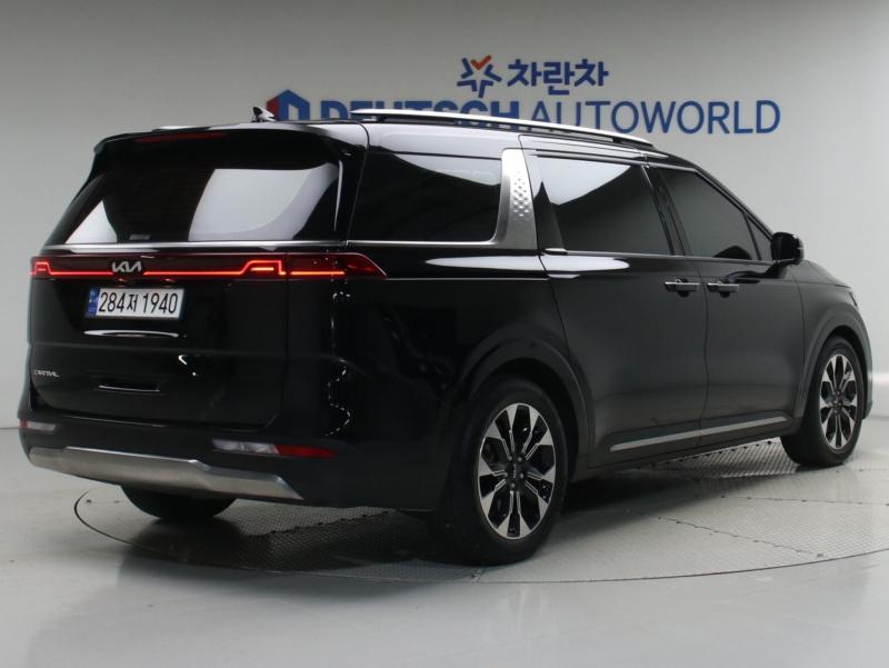 Kia Carnival — miniaturë 2