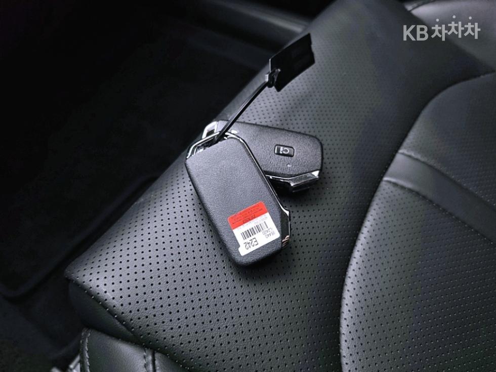 Kia K5 — miniaturë 15