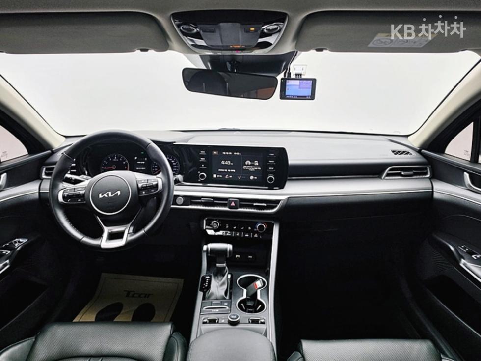 Kia K5 — miniaturë 16