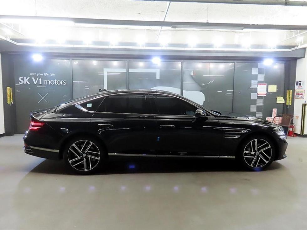 Genesis G80 — miniaturë 3