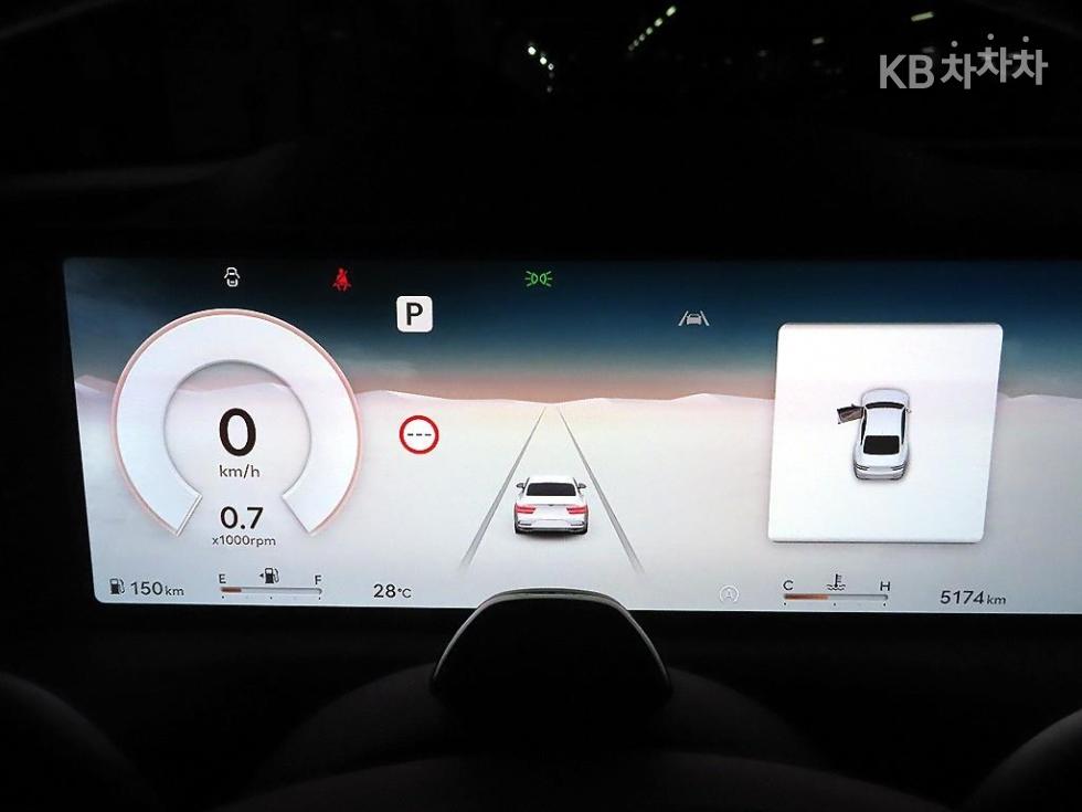Genesis G80 — miniaturë 9