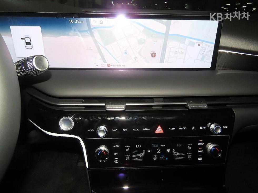 Genesis G80 — miniaturë 11