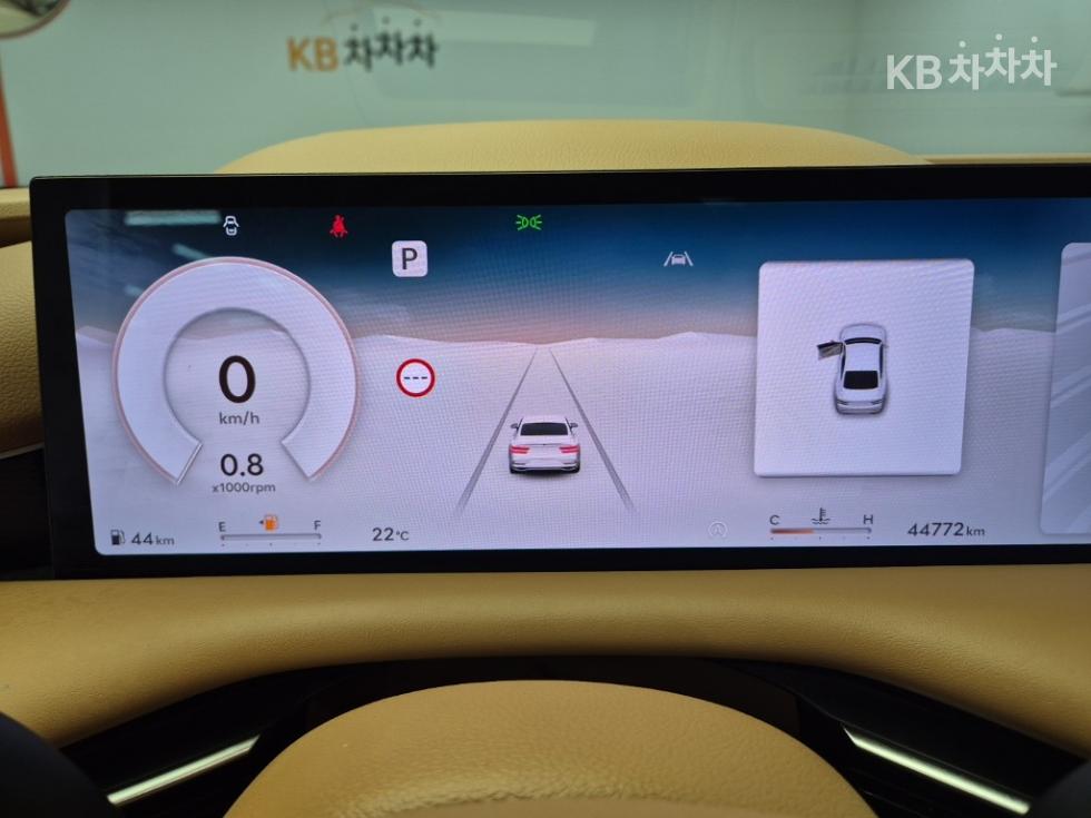 Genesis G80 — miniaturë 6