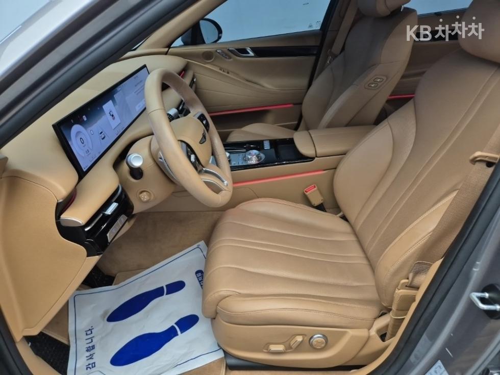 Genesis G80 — miniaturë 11