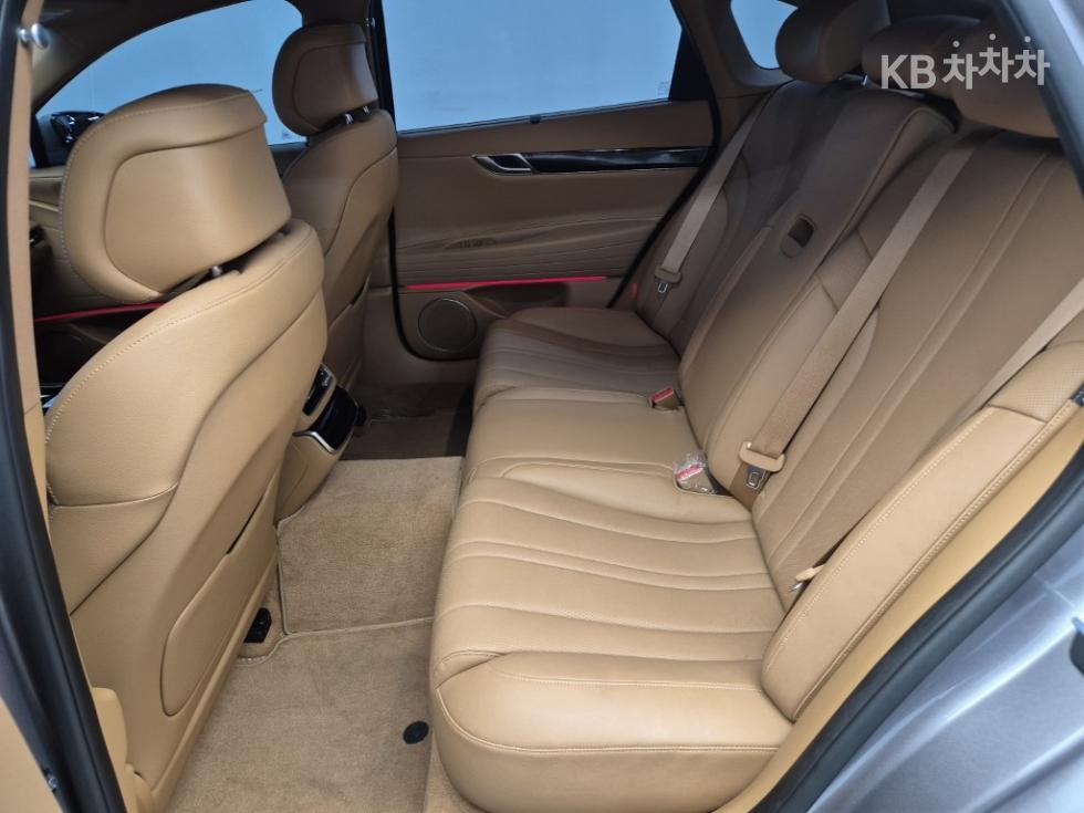 Genesis G80 — miniaturë 12