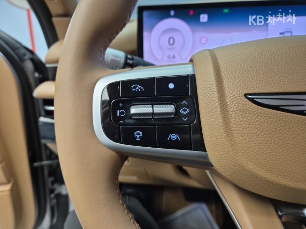 Genesis G80 — miniaturë 15