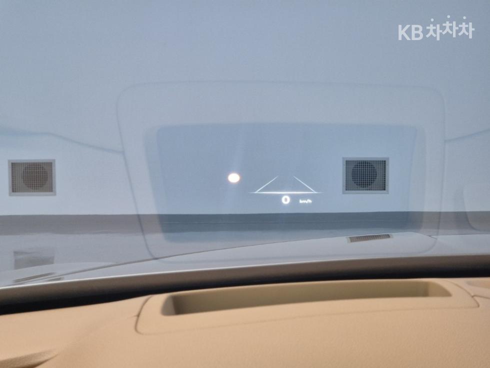 Genesis G80 — miniaturë 16