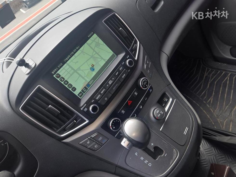 Hyundai Starex — miniaturë 7