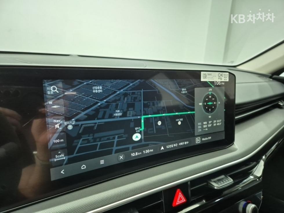 Kia K5 — miniaturë 13