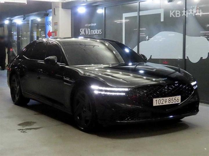 Genesis G90 3.5T e-S/C AWD Black 기본형 — foto 1