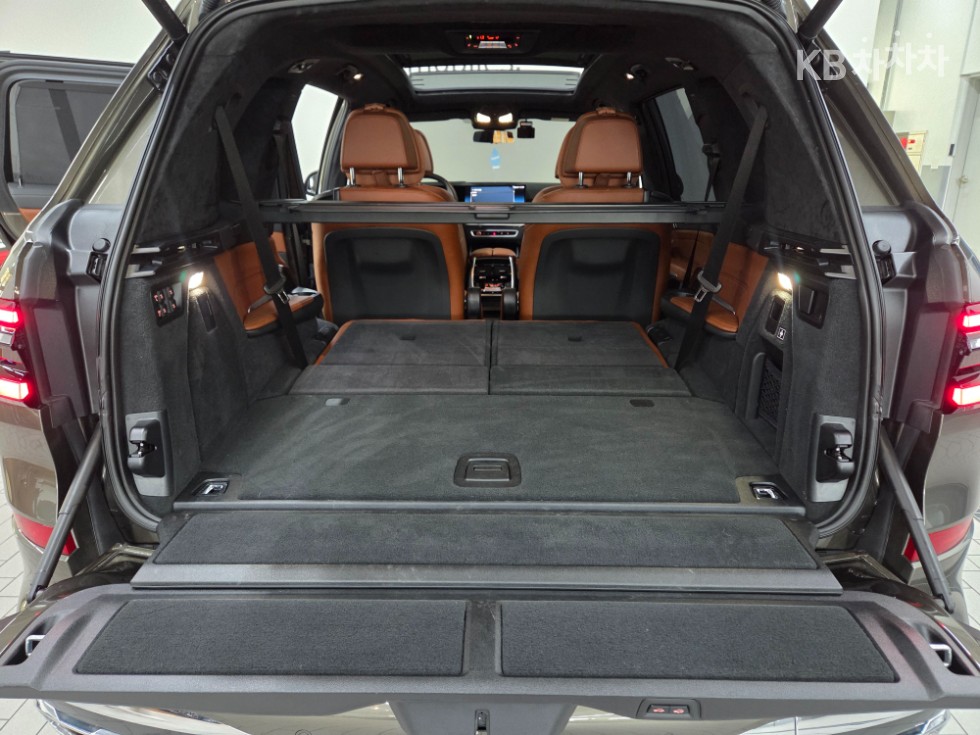 BMW X7 — miniaturë 7
