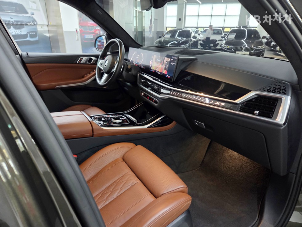 BMW X7 — miniaturë 12