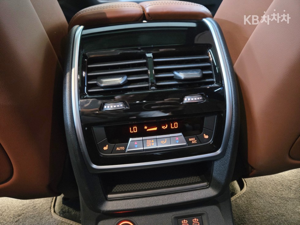 BMW X7 — miniaturë 13