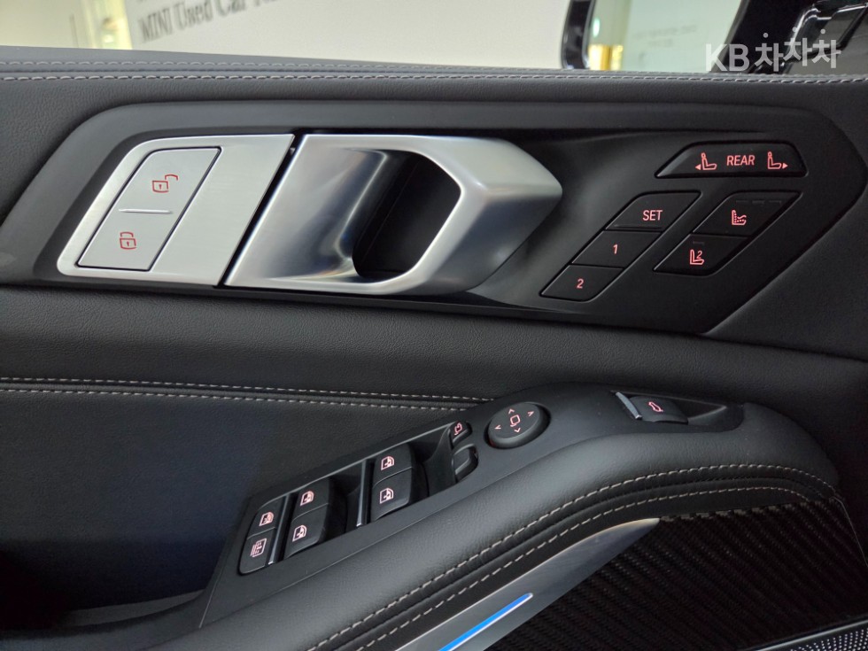 BMW X7 — miniaturë 17