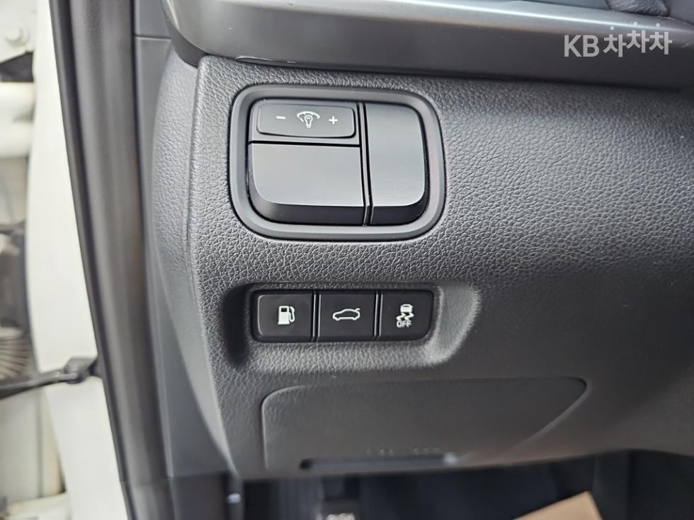 Kia K5 — miniaturë 17