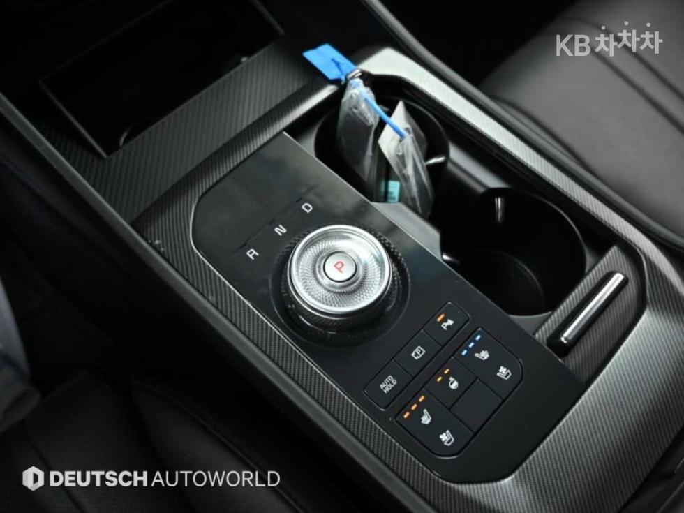 Kia K8 — miniaturë 9