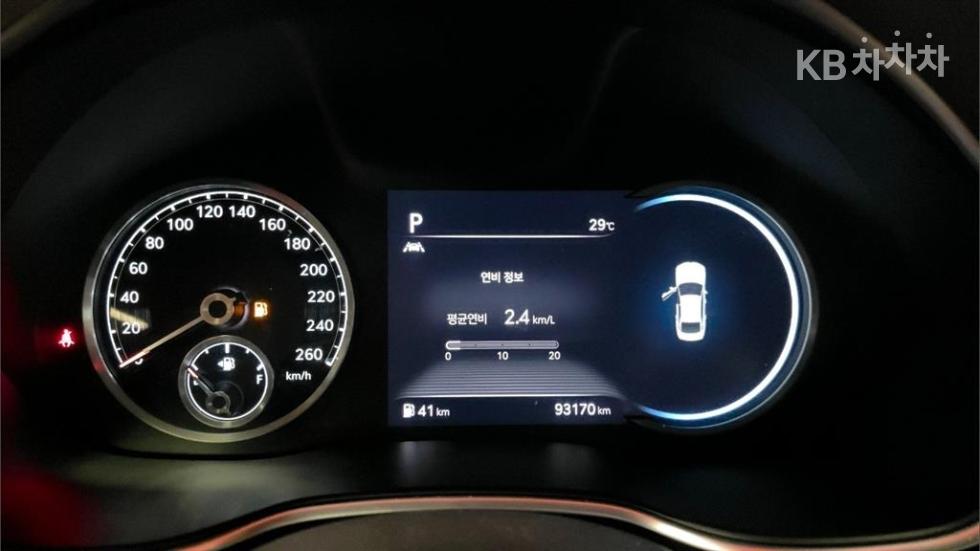 Genesis G80 — miniaturë 5
