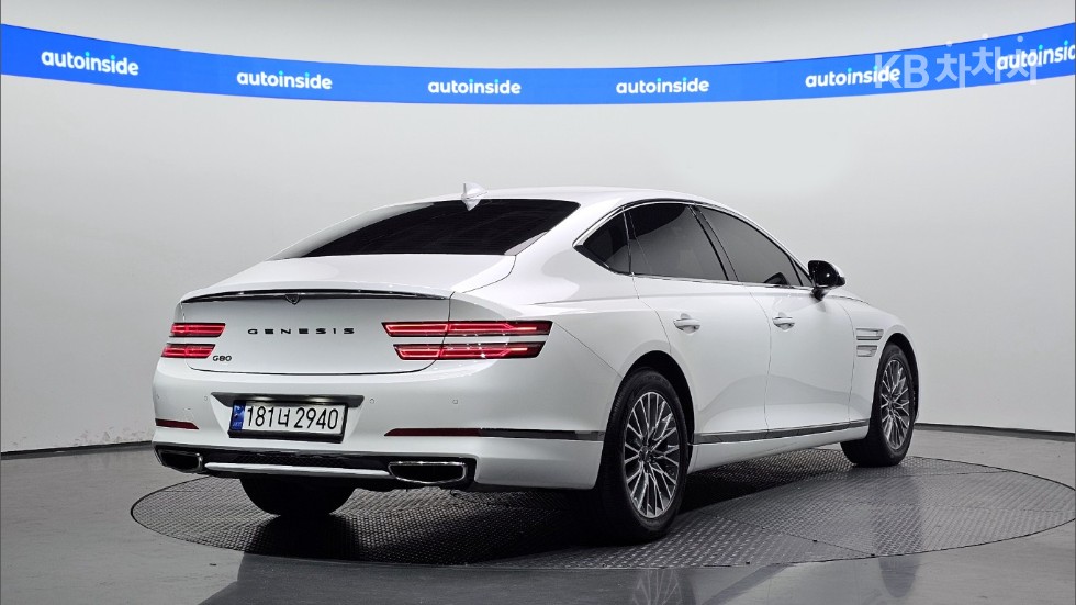 Genesis G80 — miniaturë 4