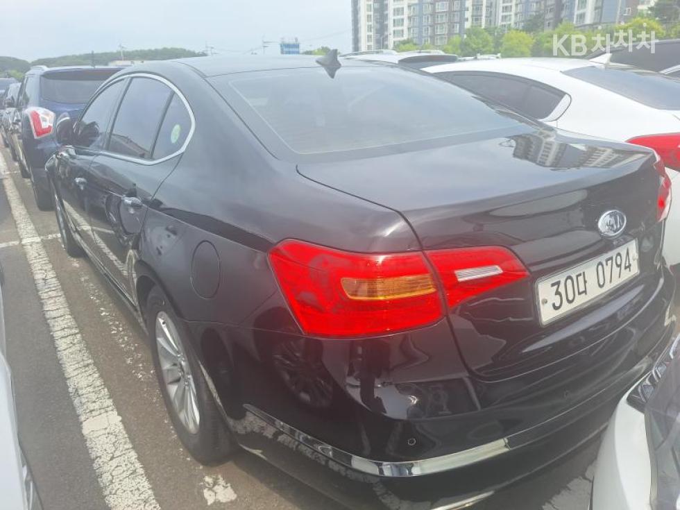 Kia K7 — miniaturë 4