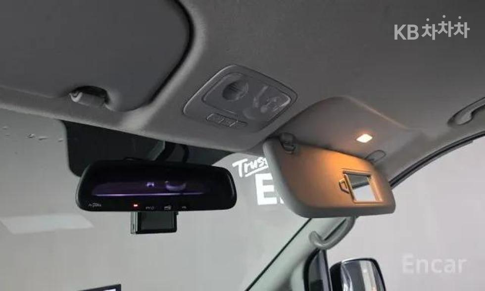 Hyundai Starex — miniaturë 17