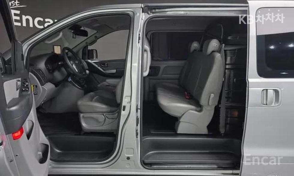 Hyundai Starex — miniaturë 18