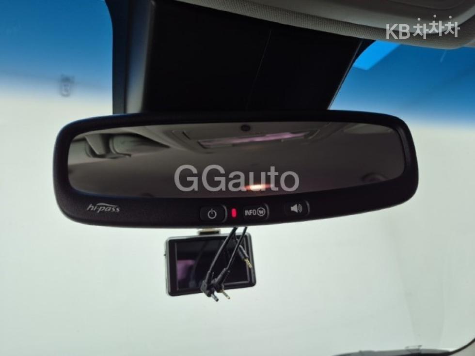 Chevrolet Orlando — miniaturë 17