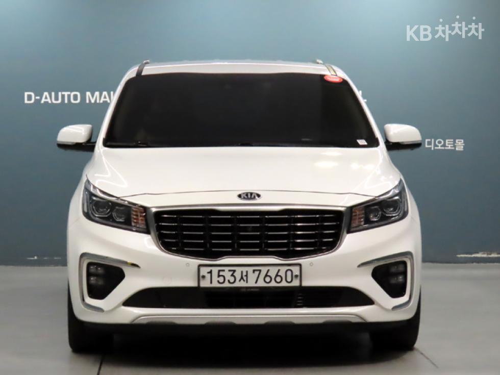 Kia Carnival — miniaturë 2