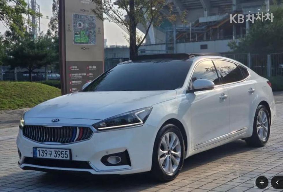 Kia K7 — miniaturë 2