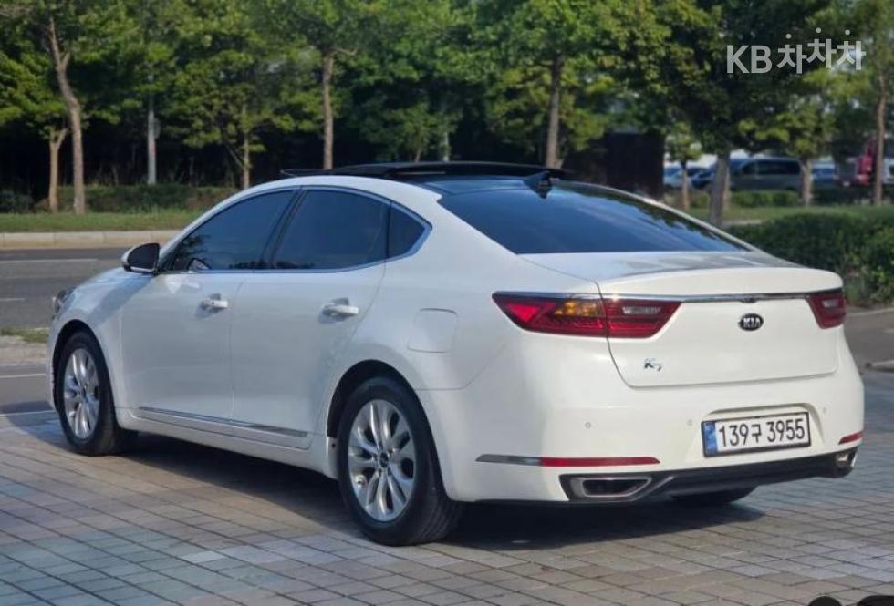 Kia K7 — miniaturë 4