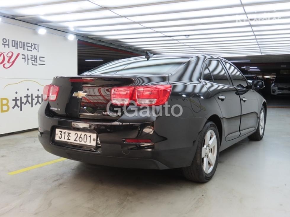Chevrolet Malibu — miniaturë 4