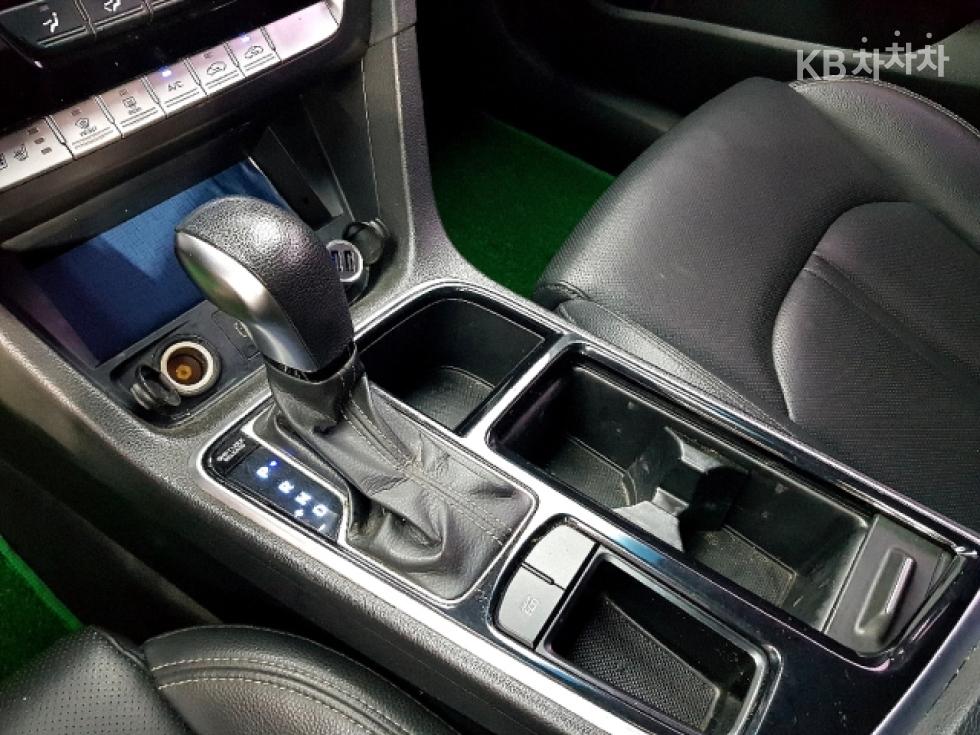 Hyundai Sonata — miniaturë 16