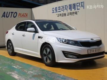 Kia K5 2.0 LPI 프레스티지 — foto 1