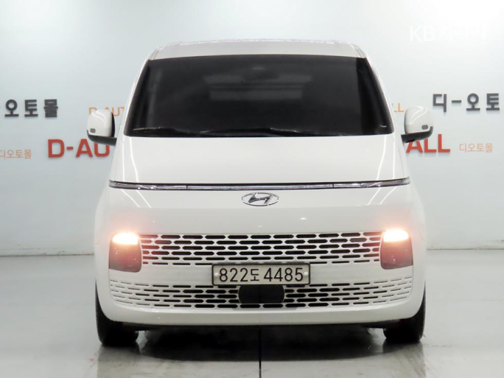 Hyundai Staria — miniaturë 2