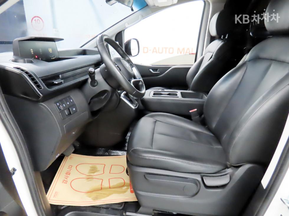 Hyundai Staria — miniaturë 6