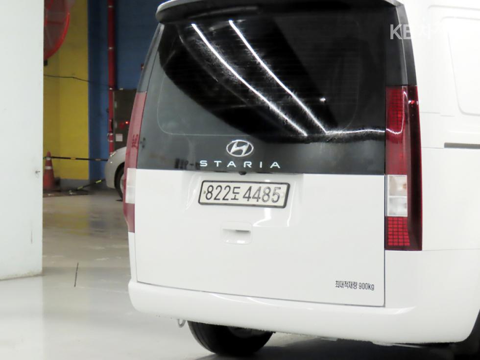 Hyundai Staria — miniaturë 17